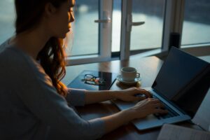 Facilitating Learning Online (FLO) - Synchronous