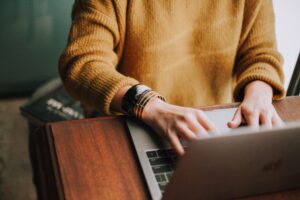 (FUN) FLO Friday with Dr. Farah Shroff – Student-Centred Learning Online
