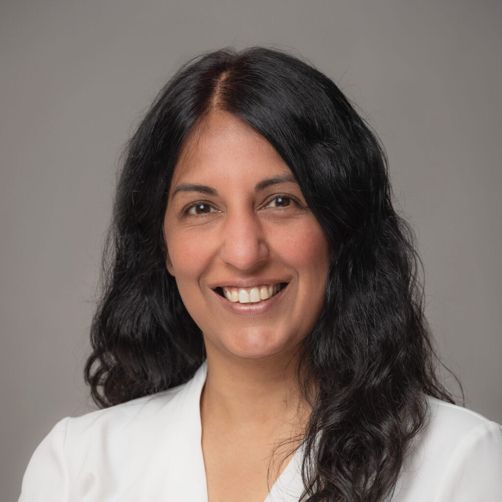 Dr. Anka Lekhi